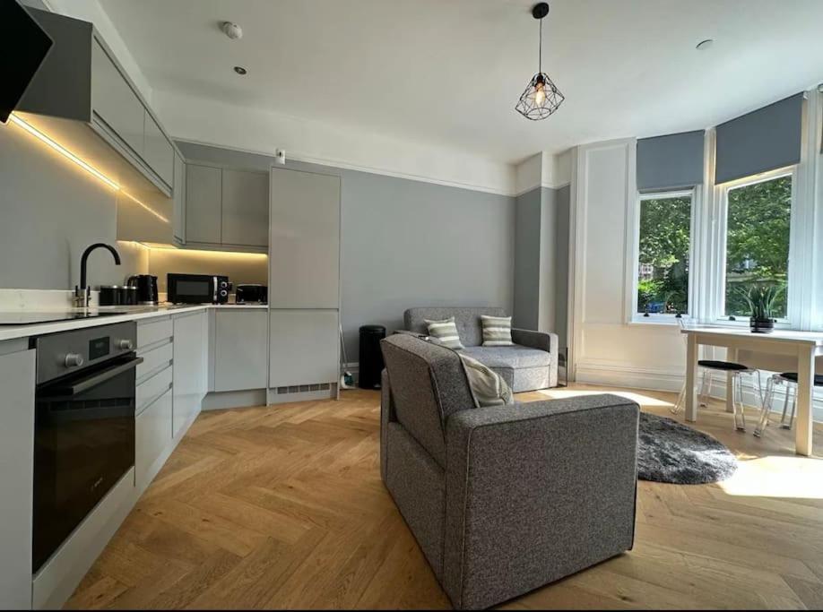 Superior Stay, Sophia Gardens, City Centre And Stadium Sleeps 4 Cardiff Kültér fotó
