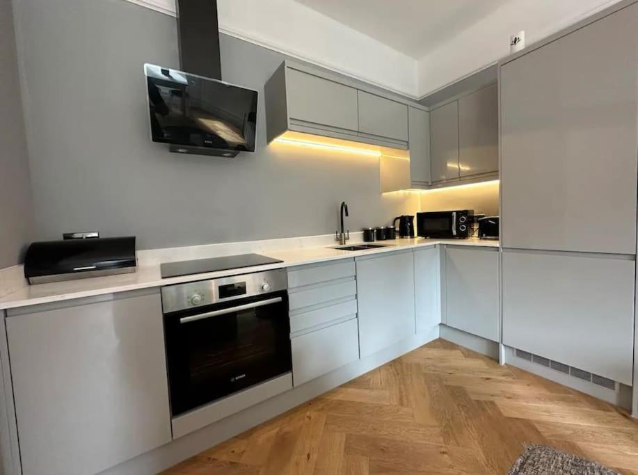 Superior Stay, Sophia Gardens, City Centre And Stadium Sleeps 4 Cardiff Kültér fotó